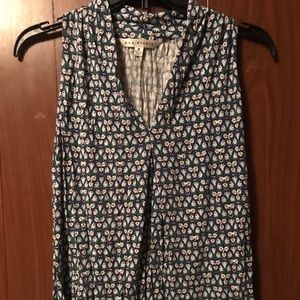 Max Studio Sleeveless V-Neck Top Blouse Sz. M